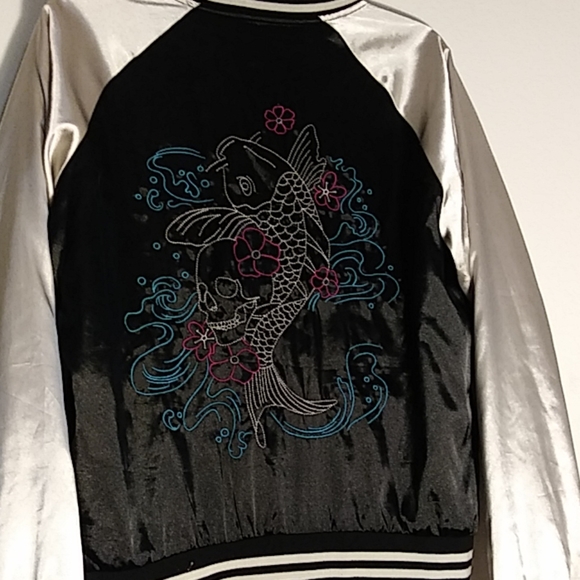 Jacket - Picture 2 of 3